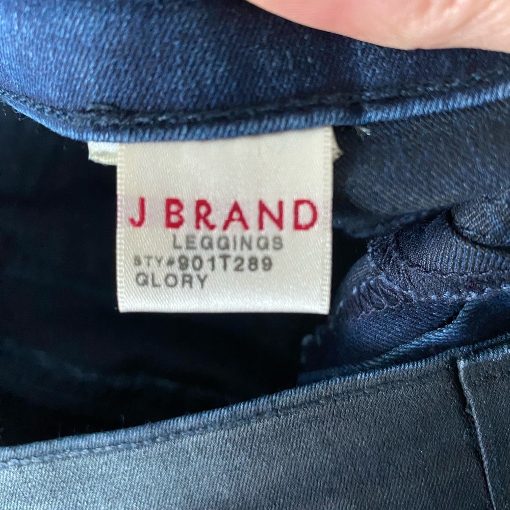 J BRAND Beautiful coated jeans, 27 , EUC - Picture 7 of 7